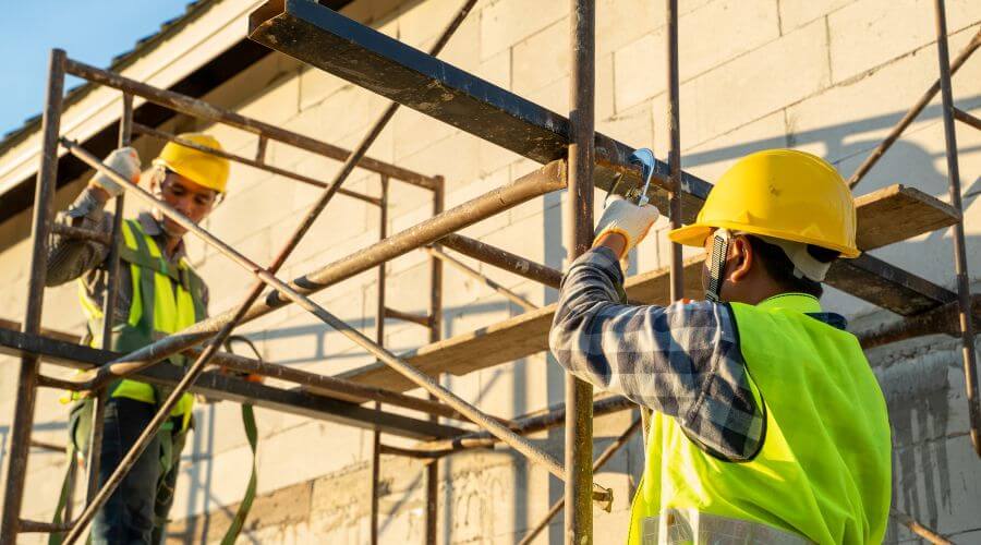 Professional fairlawn roofing services in Rossville, IN